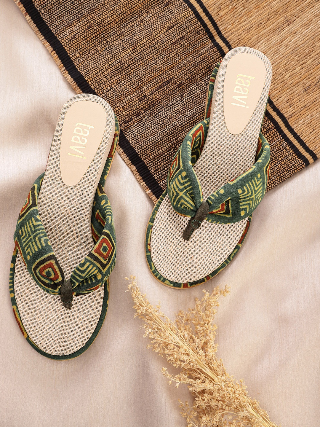 

Taavi Women Green & Yellow Geometric Print Handcrafted Open-Toe Flats