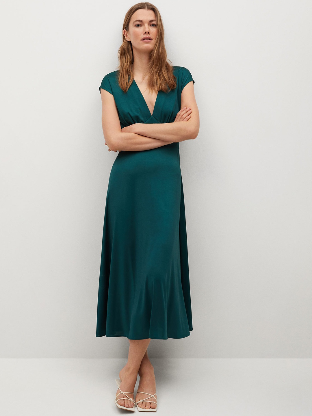 

MANGO Women Green Solid Satin Finish A-Line Midi Dress