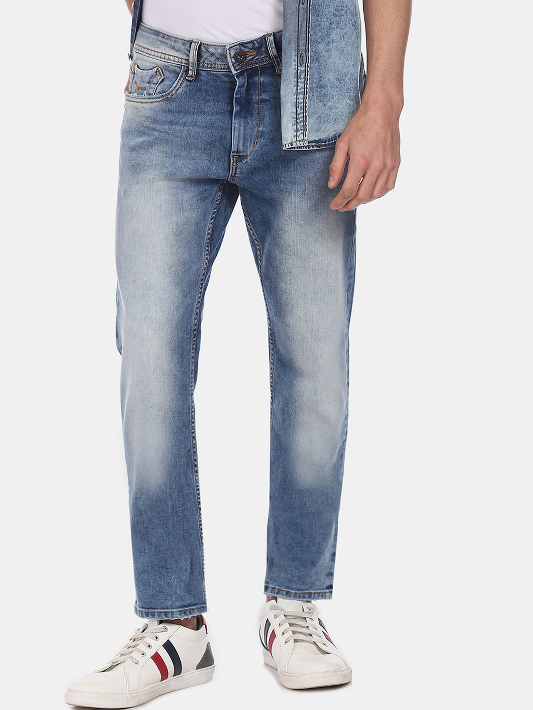 

Flying Machine Men Blue Slim Fit Jeans