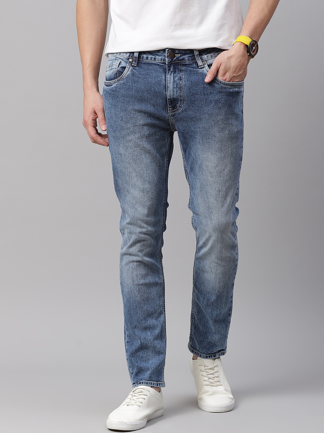 

Mast & Harbour Men Blue Slim Fit Heavy Fade Stretchable Jeans