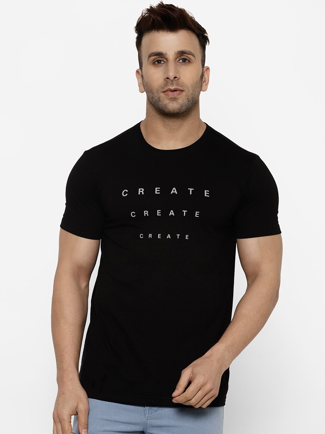 

cape canary Men Black Printed Round Neck T-shirt