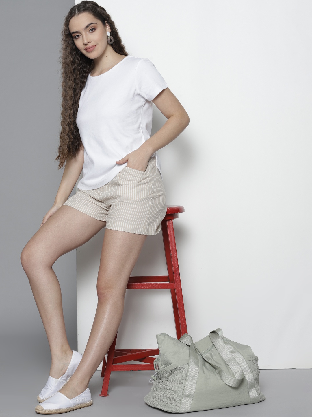

Nautica White Pure Cotton Solid Regular Top