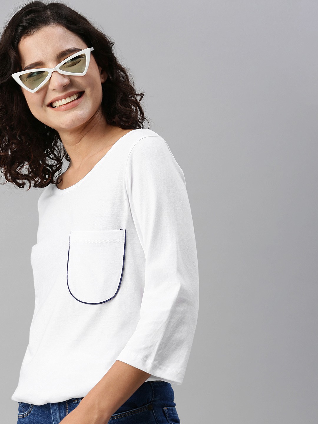 

HERENOW Women White Chest Pocket Pure Cotton T-shirt