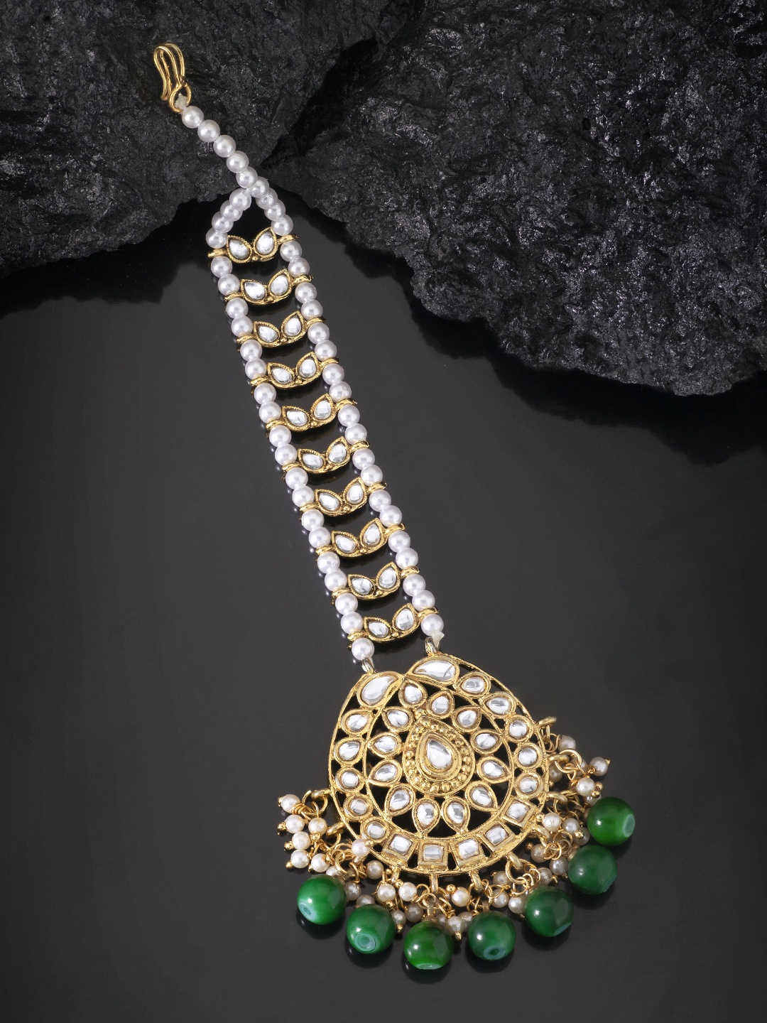 

Peora Green & Gold Plated Kundan & Pearl Studded Maang Tikka