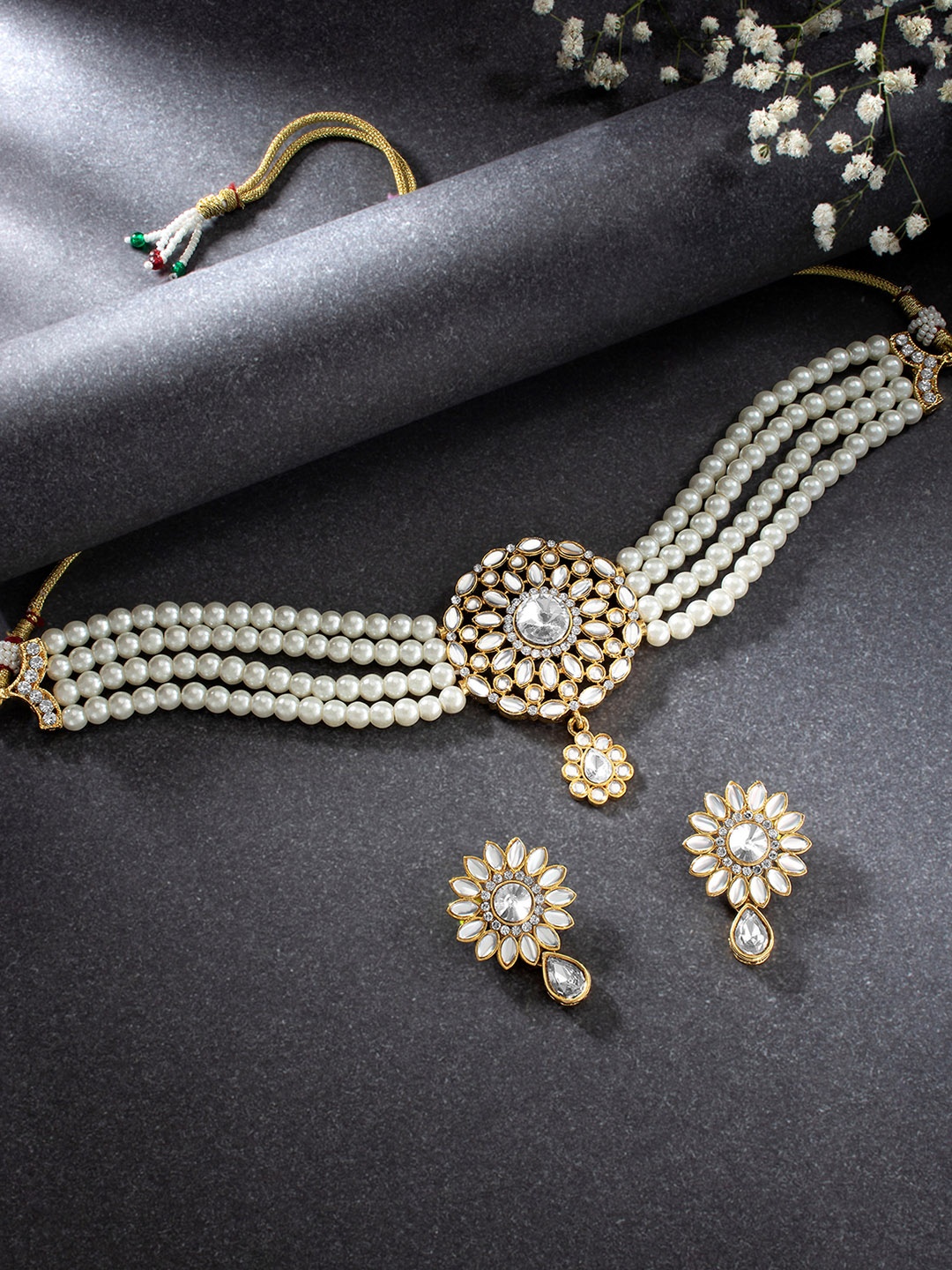 

Peora White Gold Plated Embellished Handcrafted Kundan Jewellery Set