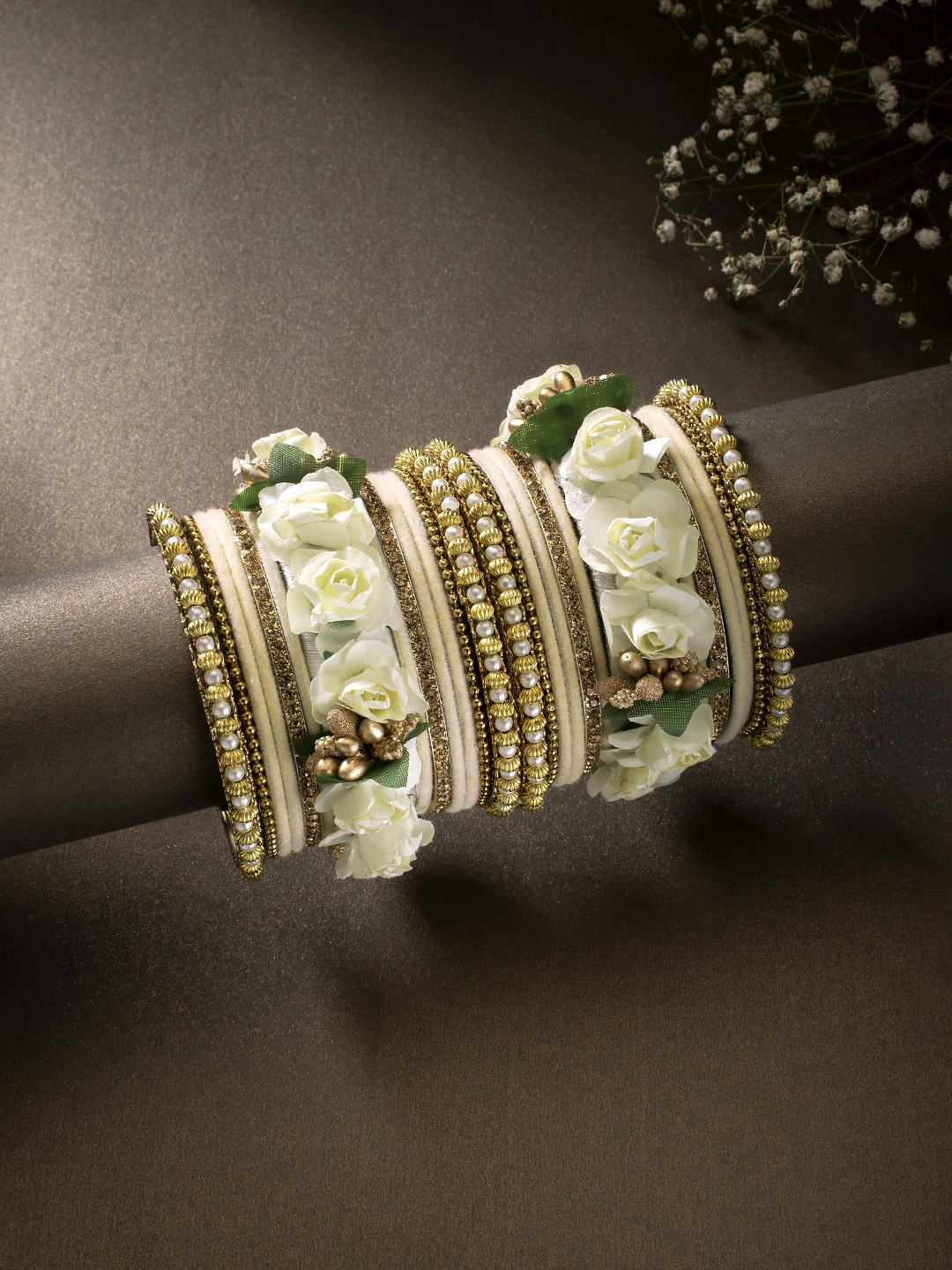 

Peora Women Gold-Plated & Off-White Chuda Chura Bangle Set