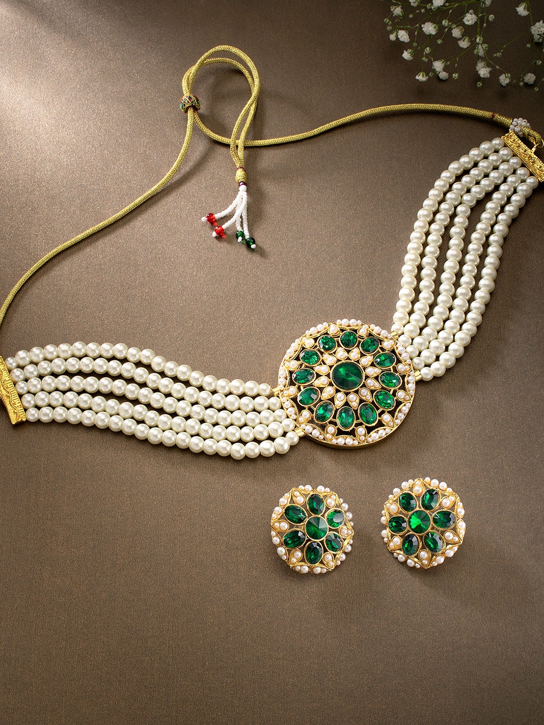 

Peora White & Green Gold-Plated Handcrafted Beaded Jewellery Set