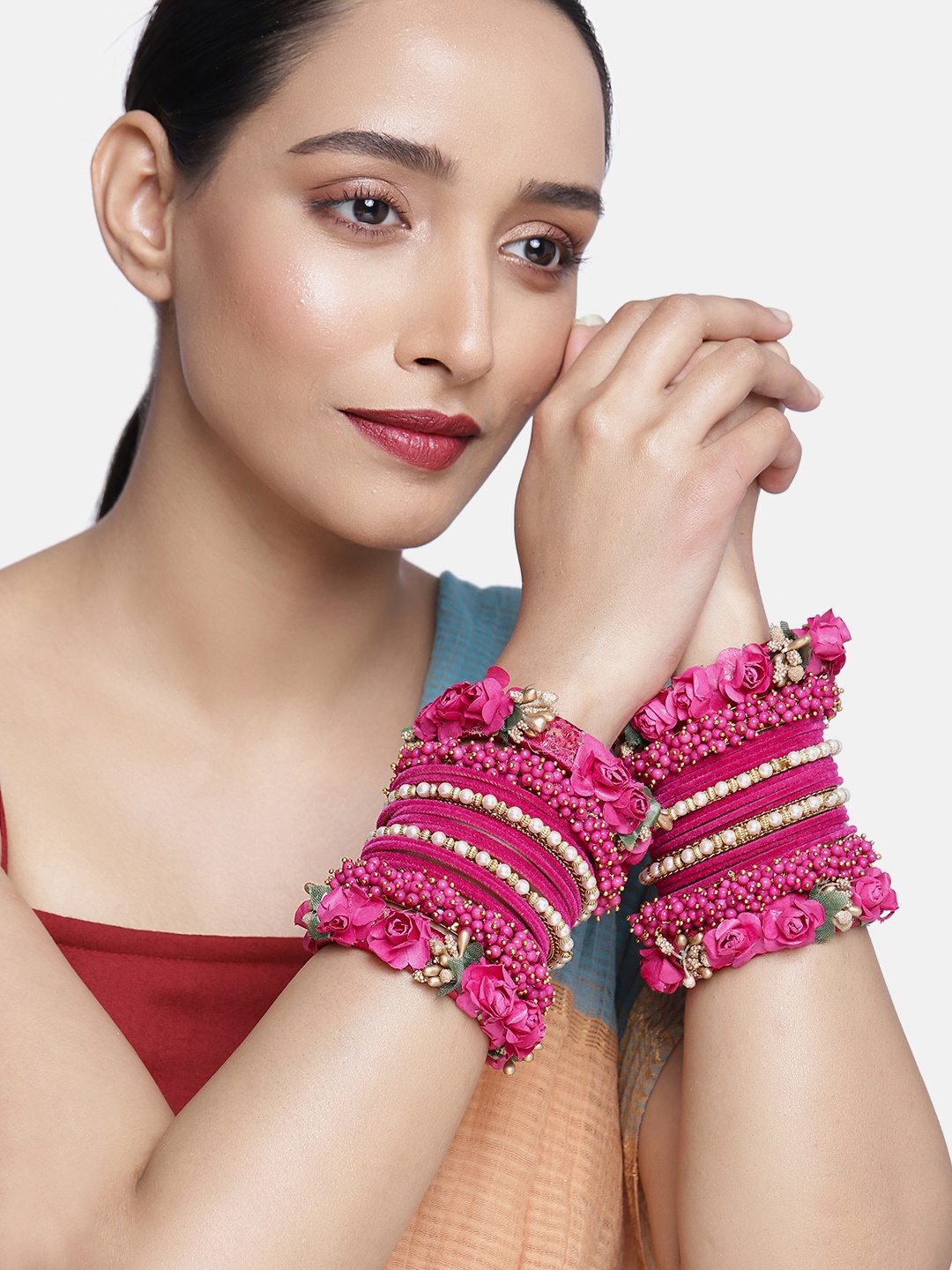 

Peora Women Magenta Chuda Chura Handcrafted Bangle Set