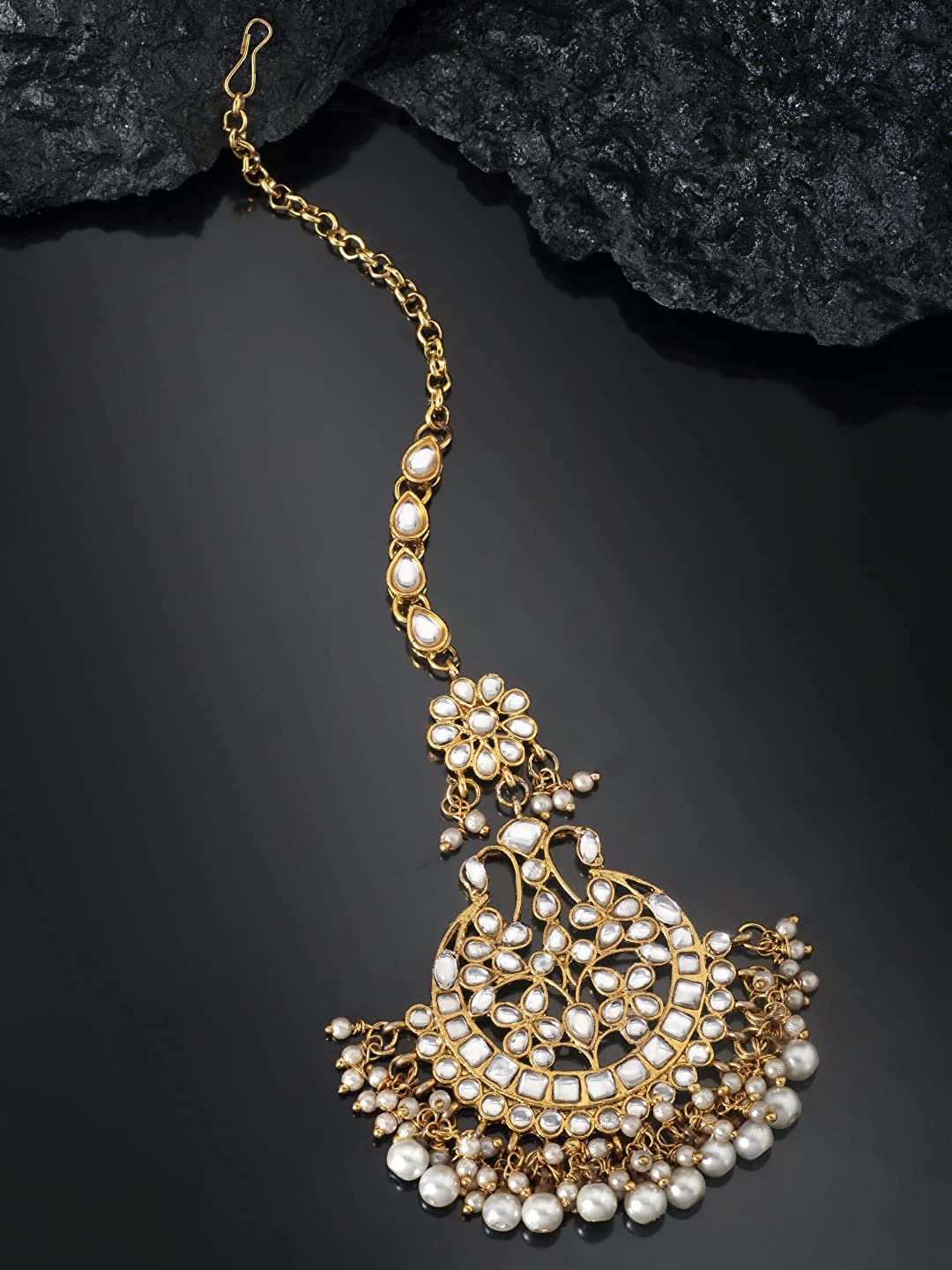 

Peora Gold Plated White Kundan Handcrafted Traditional Matha Patti Maang Tikka