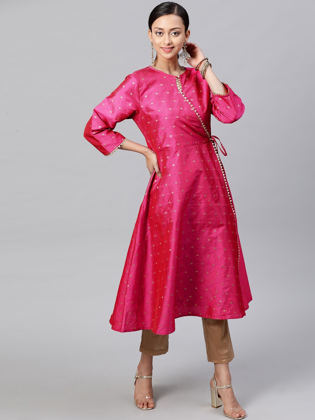 

STREET 9 Women Fuchsia Keyhole Neck Jacquard A-Line Kurta