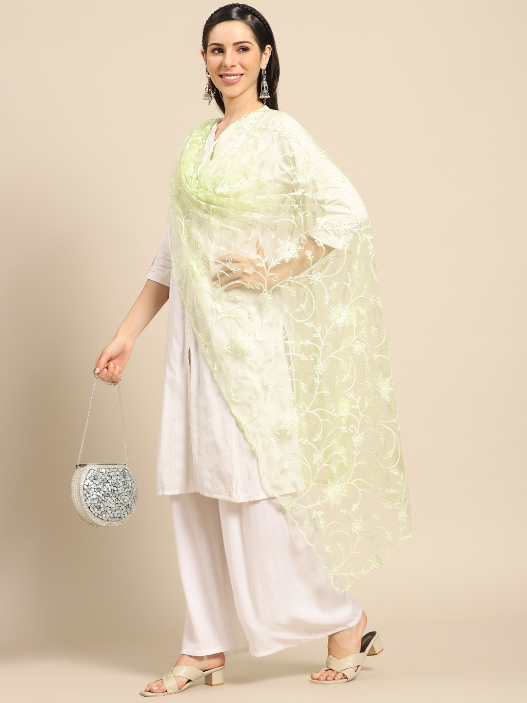

Saadgi Green Aari Embroidered Dupatta