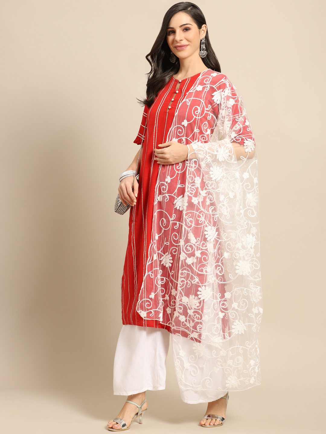 Saadgi White Aari Embroidered Dupatta