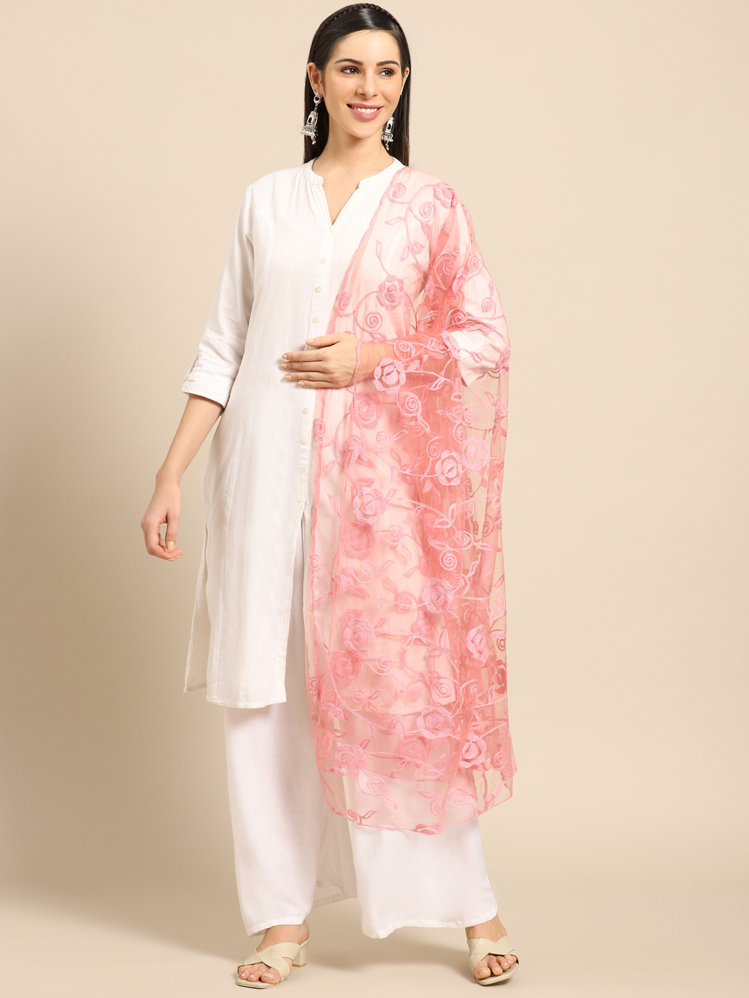 

Saadgi Pink Aari Embroidered Dupatta