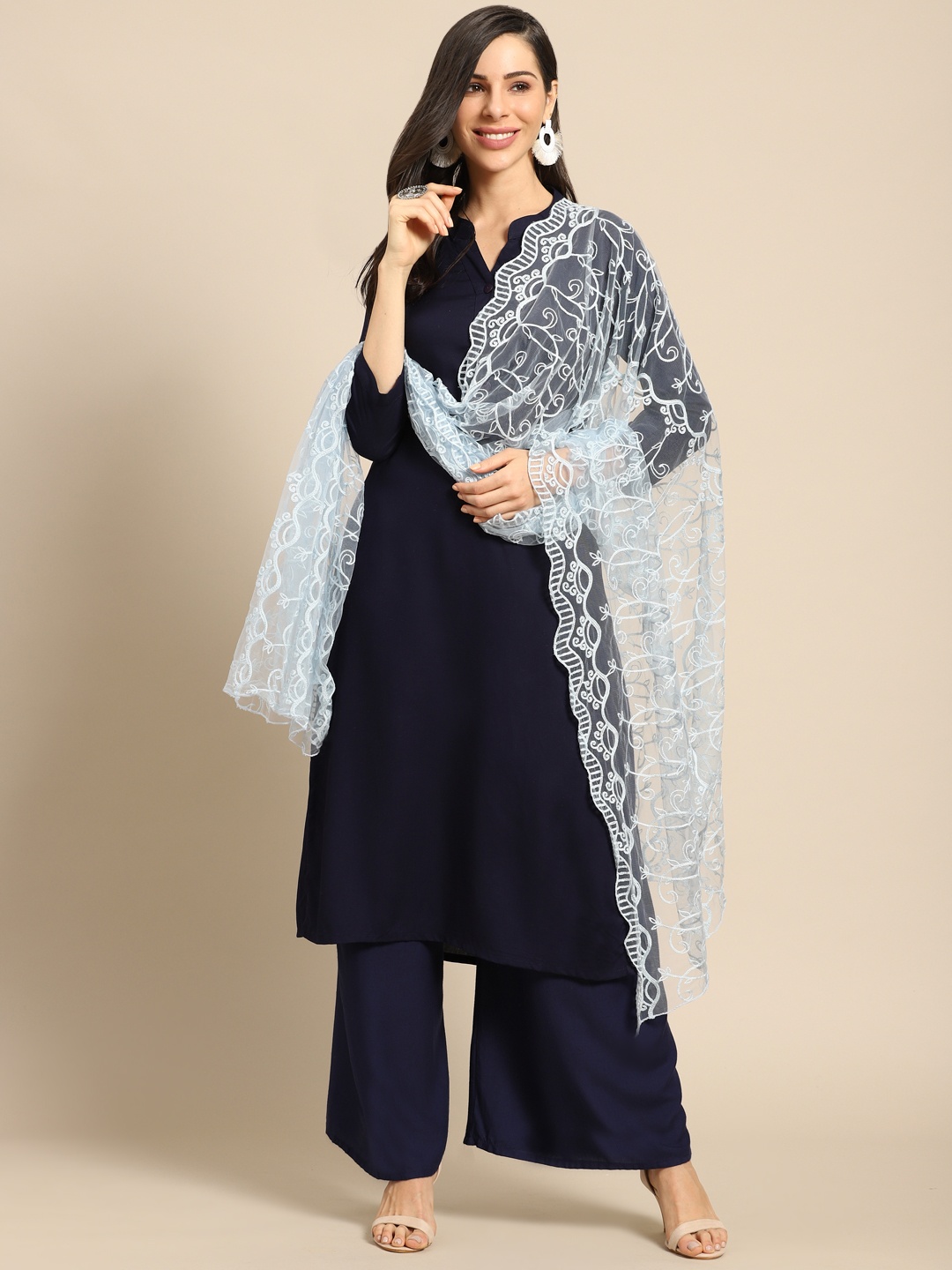 

Saadgi Blue Net Aari Embroidered Dupatta