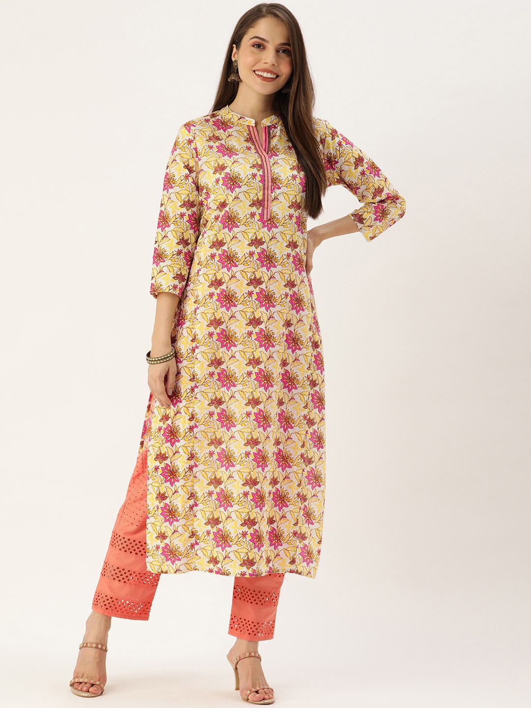 

KSUT Women Off White & Yellow Floral Printed Cotton Kurta