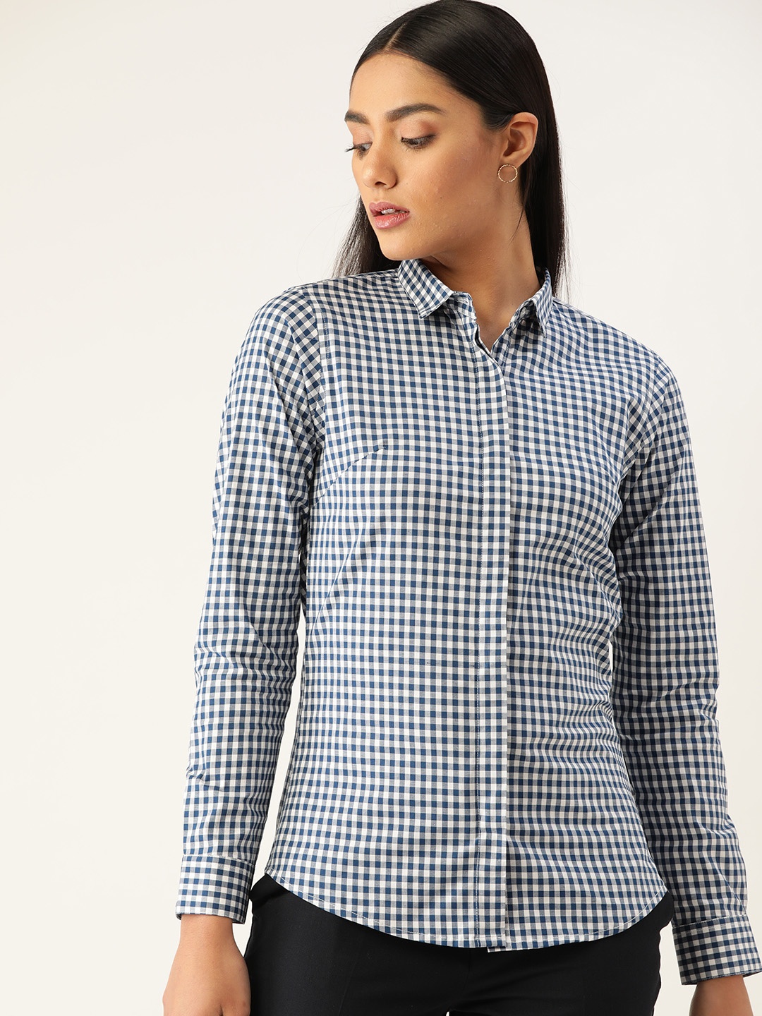

Hancock Women Navy Blue & White Slim Fit Gingham Checks Checked Cotton Formal Shirt