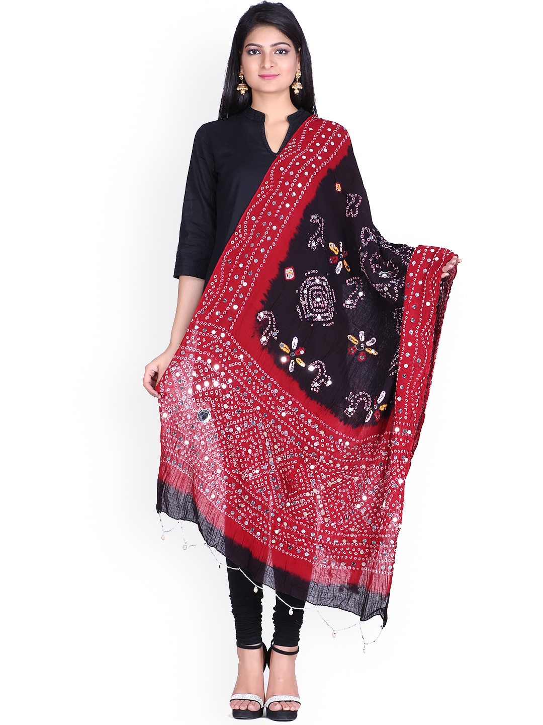 

SOUNDARYA Red & Black Bandhani Print Dupatta
