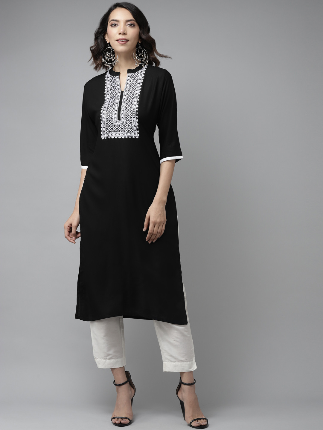 

Libas Women Black & White Ethnic Motifs Yoke Design Kurta