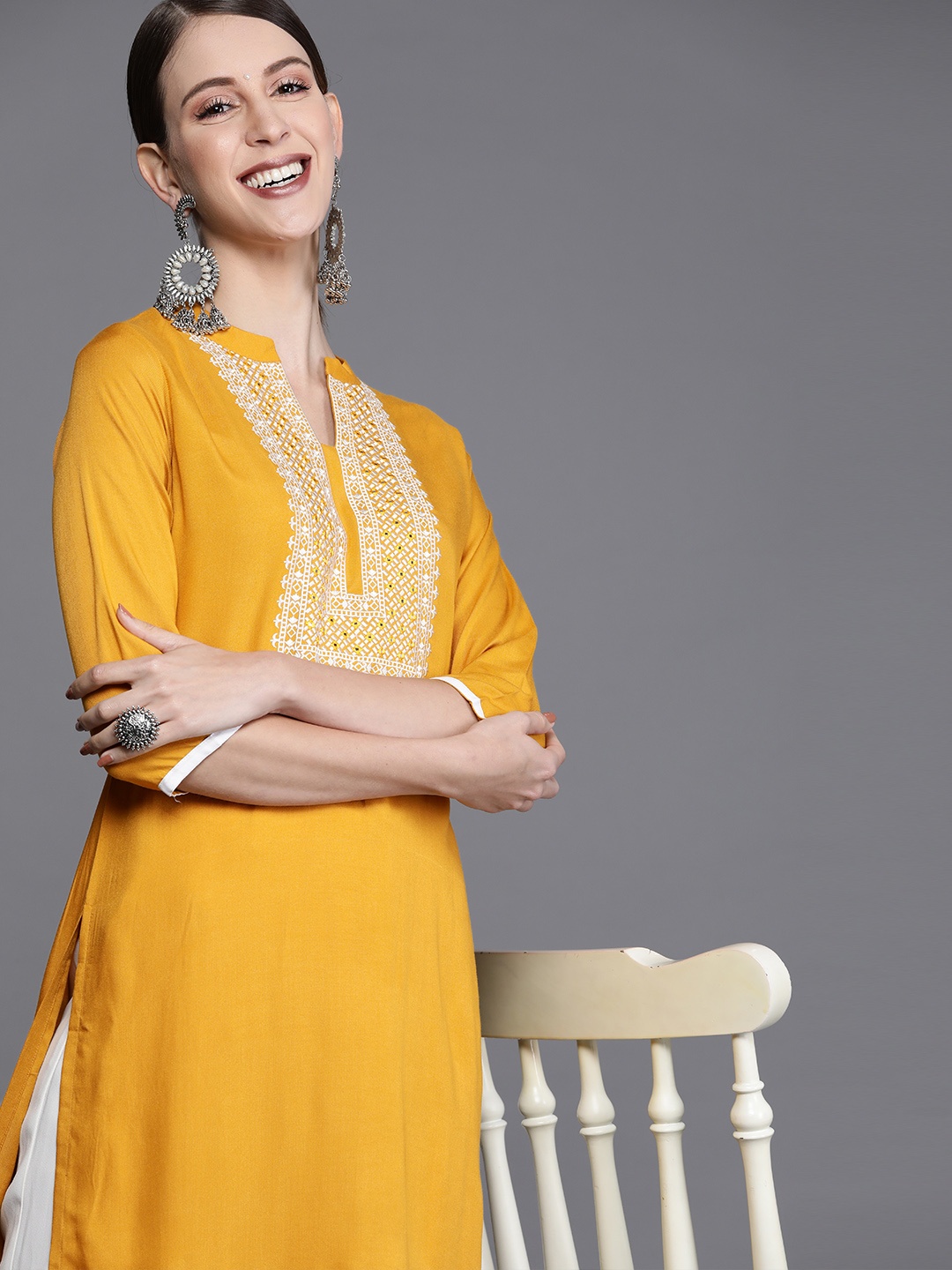 

Libas Women Yellow Ethnic Motifs Yoke Design Kurta