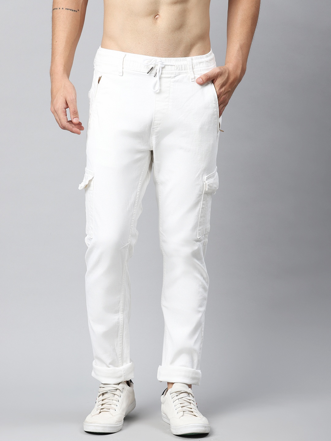 

Harvard Men White Slim Tapered Fit Solid Denim Cargos