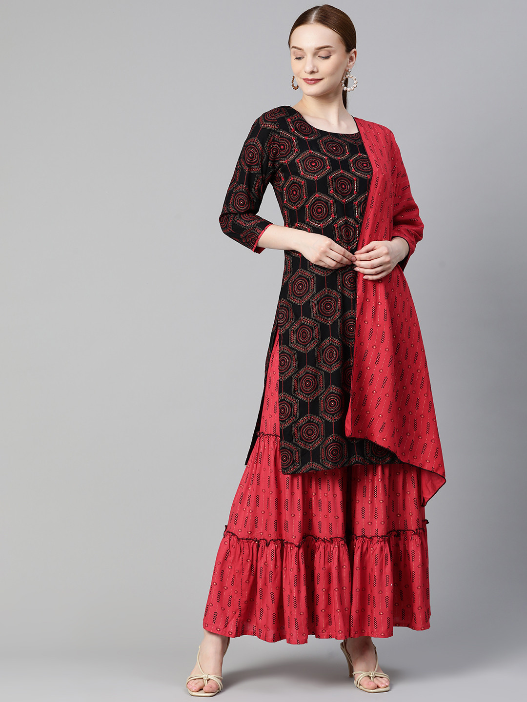 

HIGHLIGHT FASHION EXPORT Women Black & Brown Printed Kurta with Trousers & Dupatta