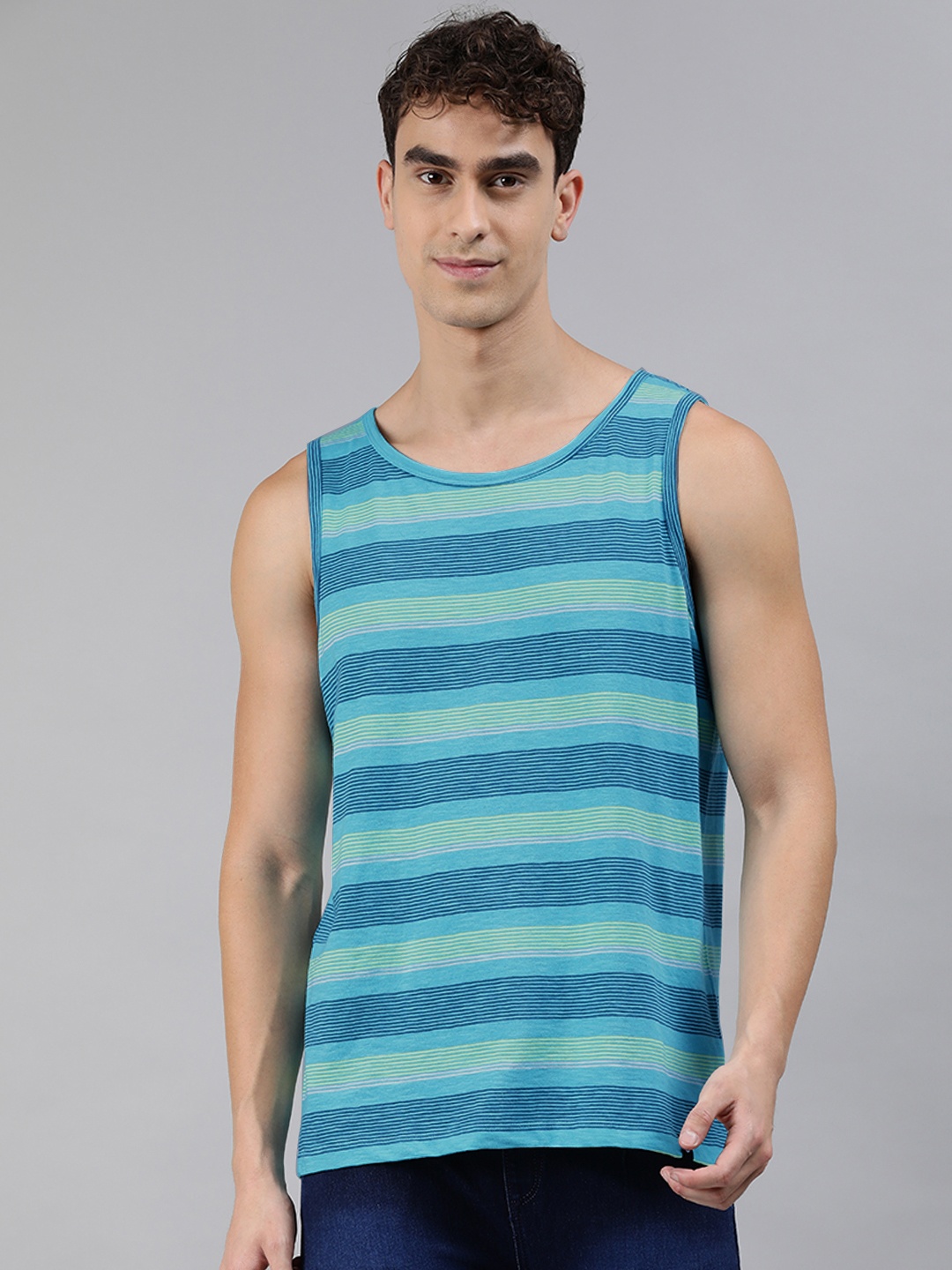 

Urbano Fashion Men Blue Green Striped Round Neck Pure Cotton T-shirt