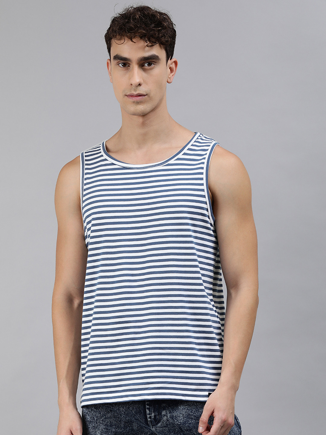 

Urbano Fashion Men Blue White Striped Round Neck Pure Cotton T-shirt
