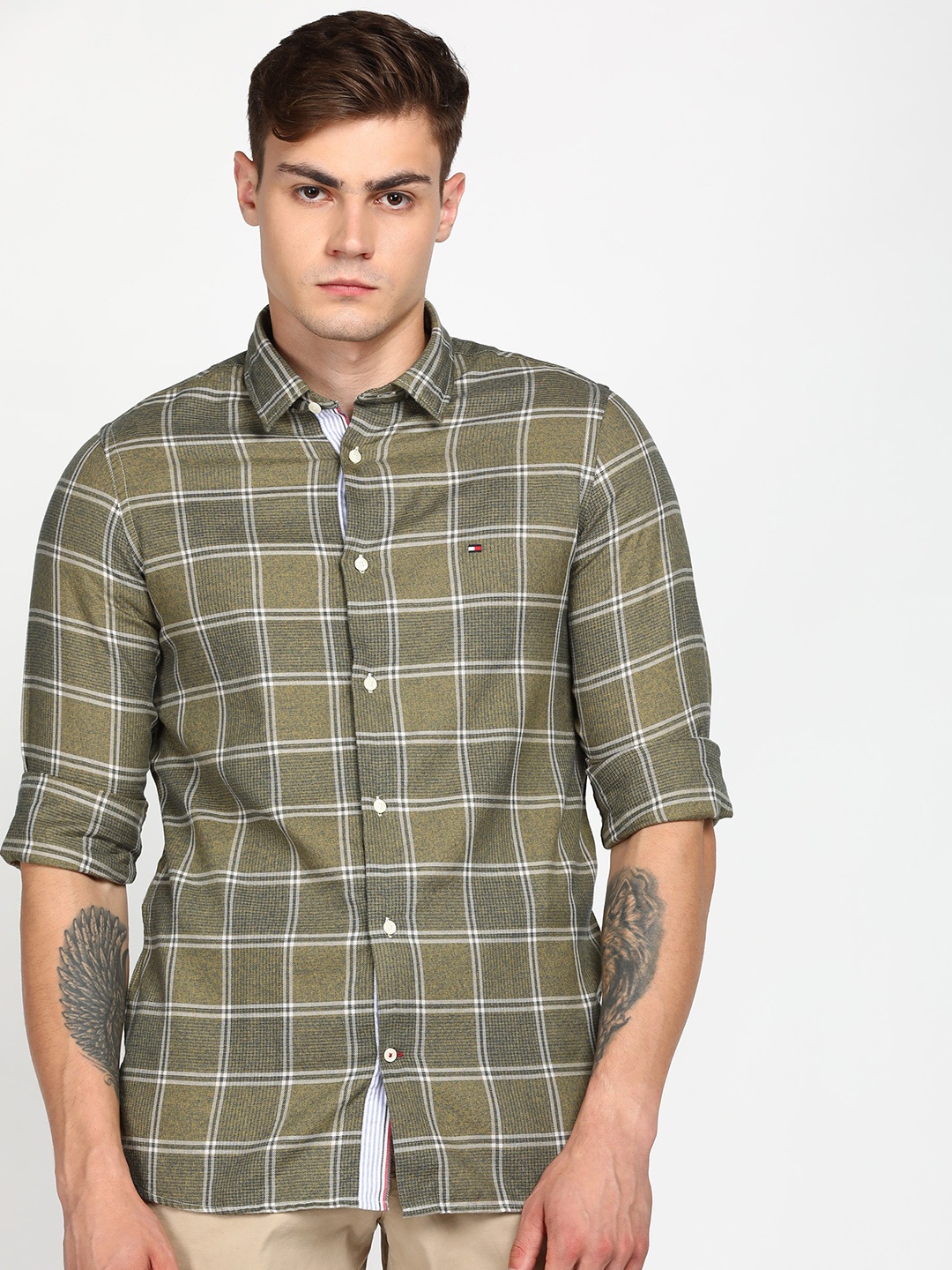 

Tommy Hilfiger Men Olive Green & White Slim Fit Checked Casual Shirt