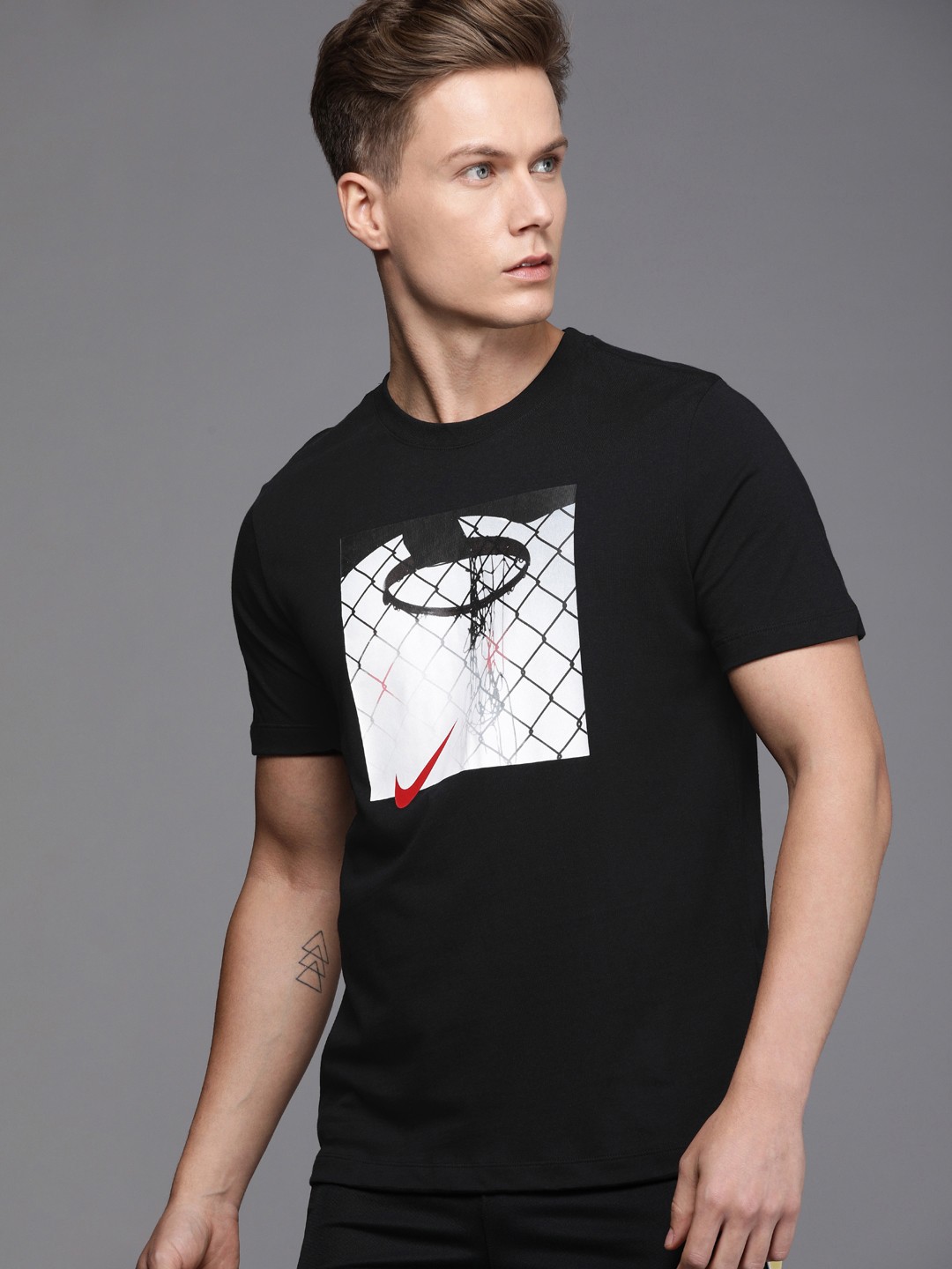 

Nike Men Black Printed PHOTO Pure Cotton Basketball Pure Cotton T-shirt