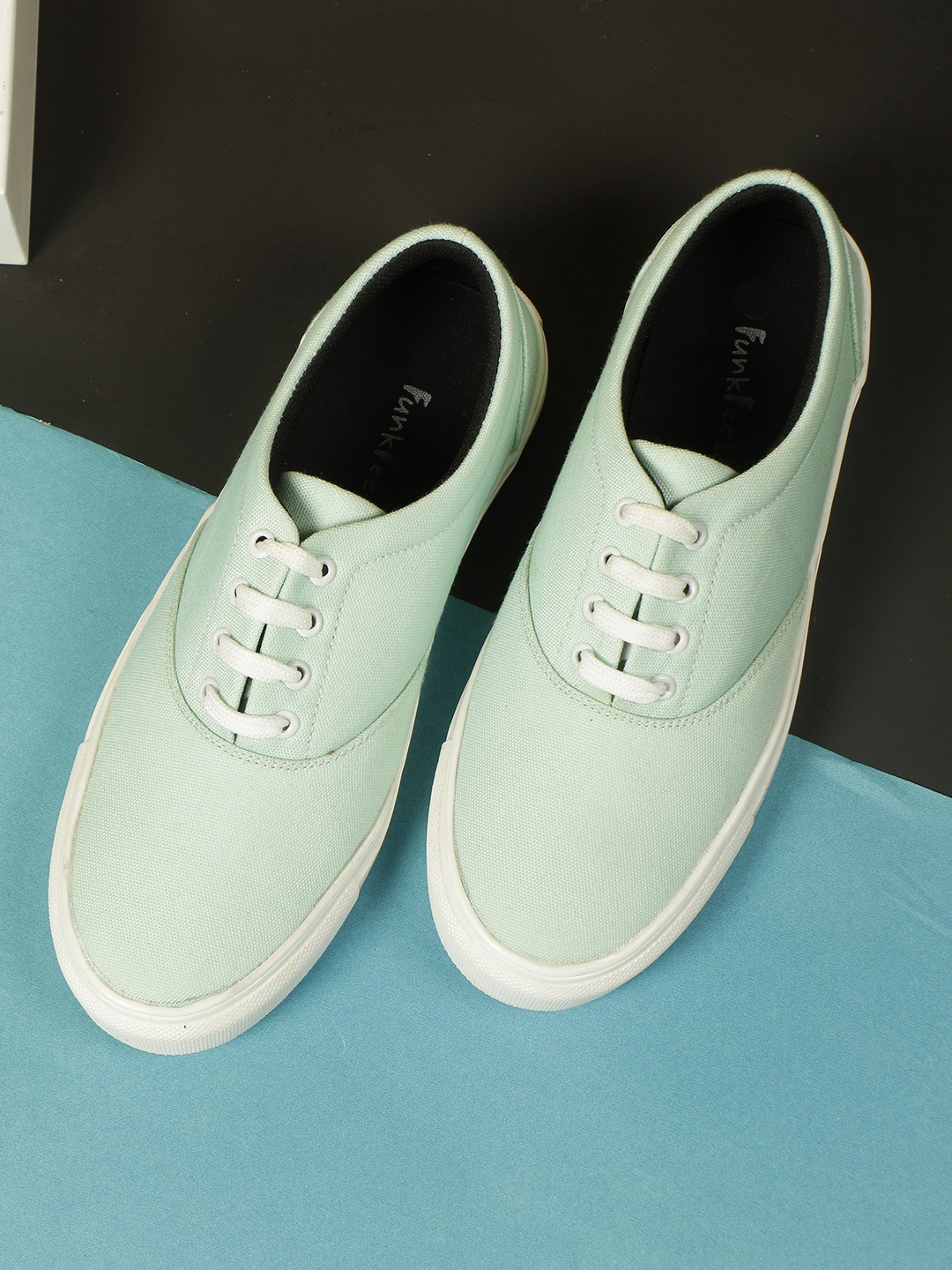 

FF FUNKFEETS Unisex Mint Green Solid Sneakers