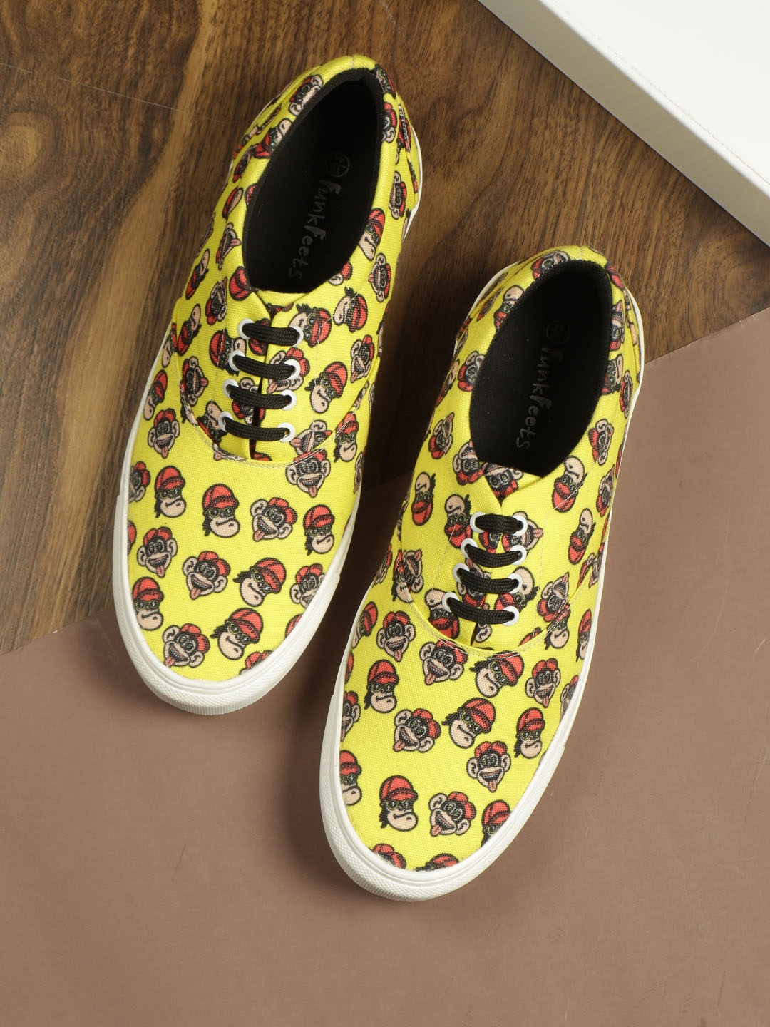 

FF FUNKFEETS Unisex Yellow & Red Monkey Printed Sneakers