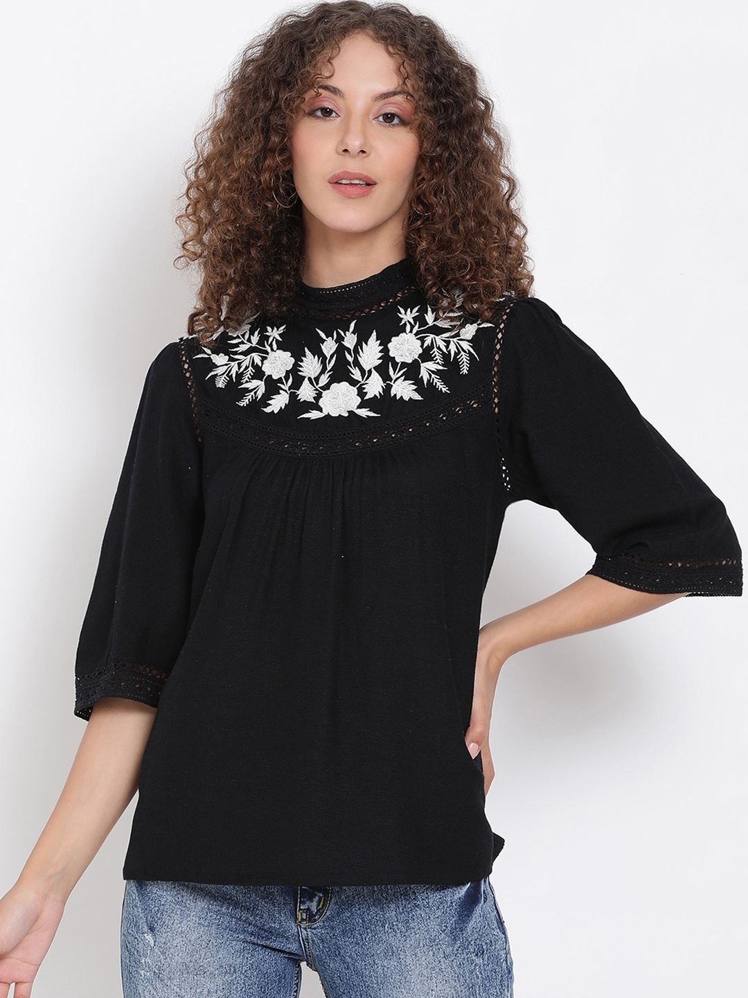 

Oxolloxo Black Embroidered Top