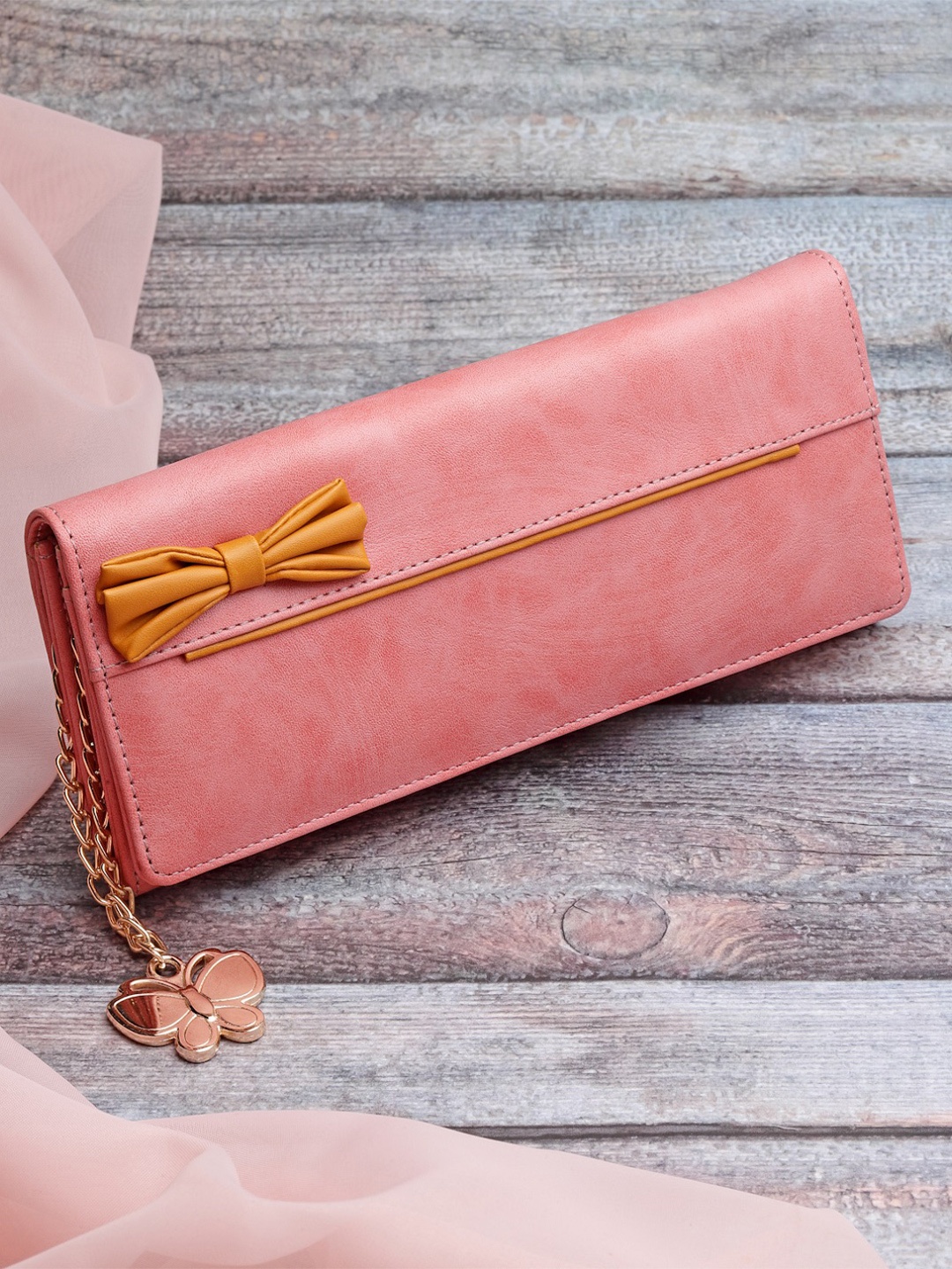 

Butterflies Women Coral Pink Wallet