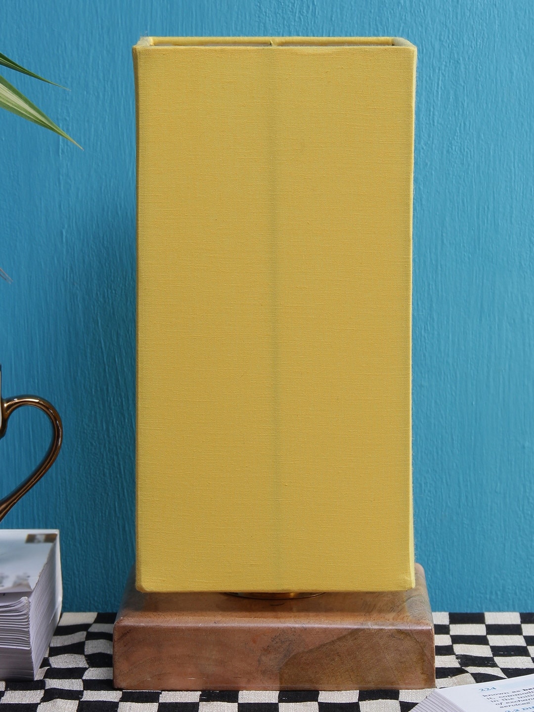 

Devansh Yellow & Brown Solid Column Table Lamp