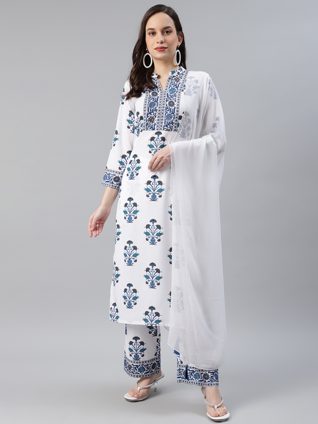 

AHIKA Women White & Navy Blue Printed Kurta with Palazzos & Dupatta