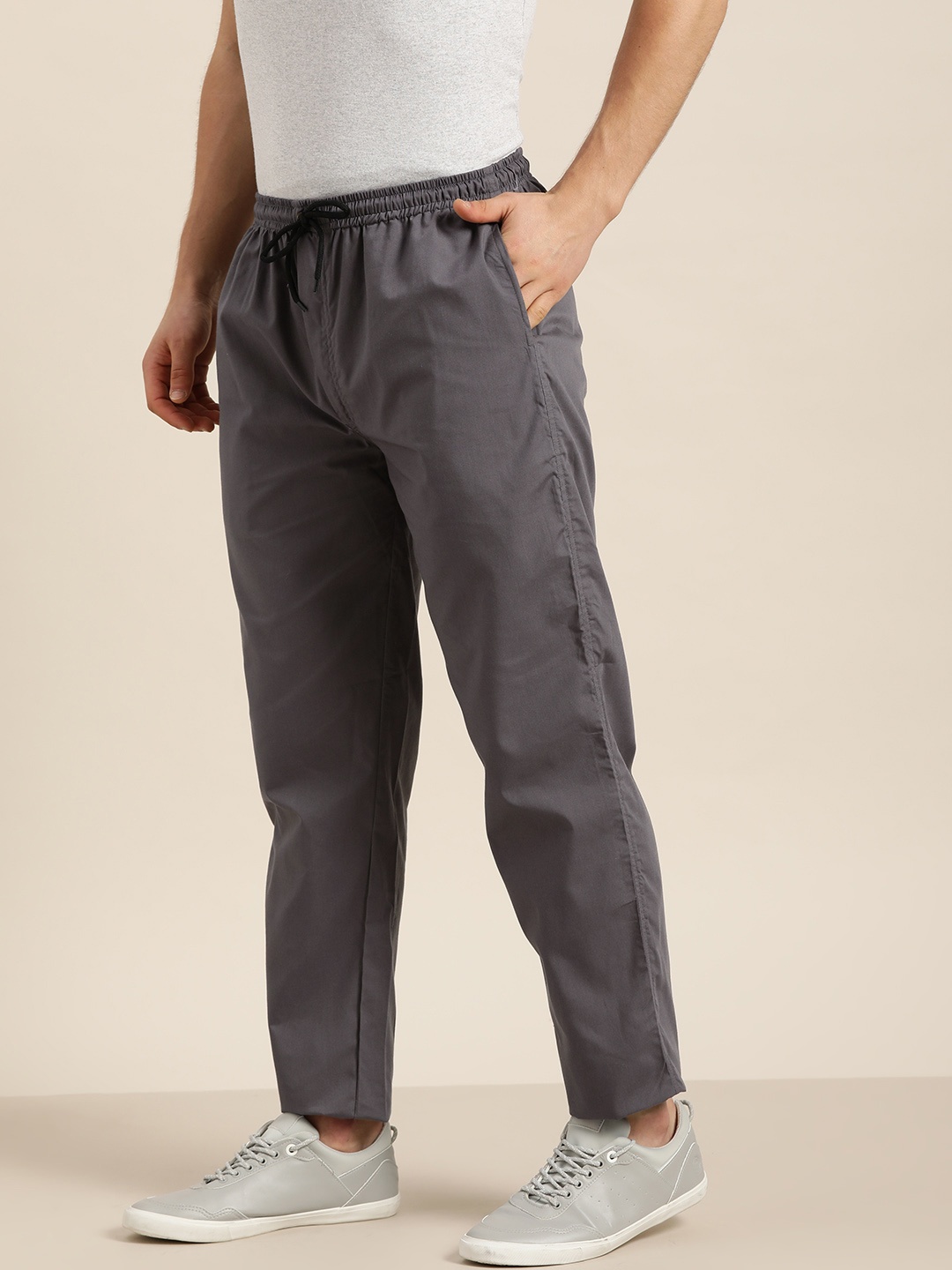 

SOJANYA Men Charcoal Grey Pure Cotton Solid Track Pants