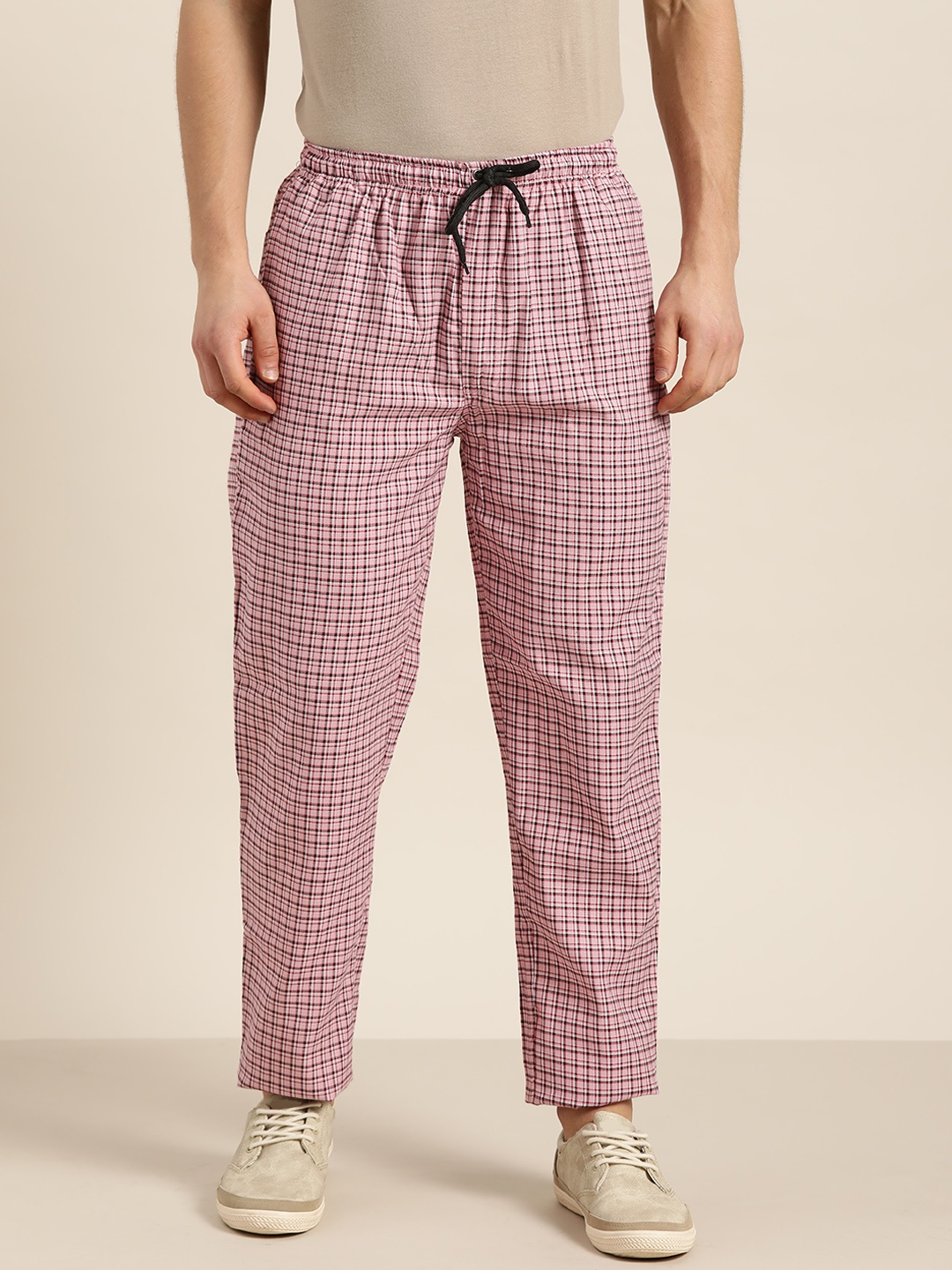 

SOJANYA Men Pink & Maroon Pure Cotton Checked Track Pants