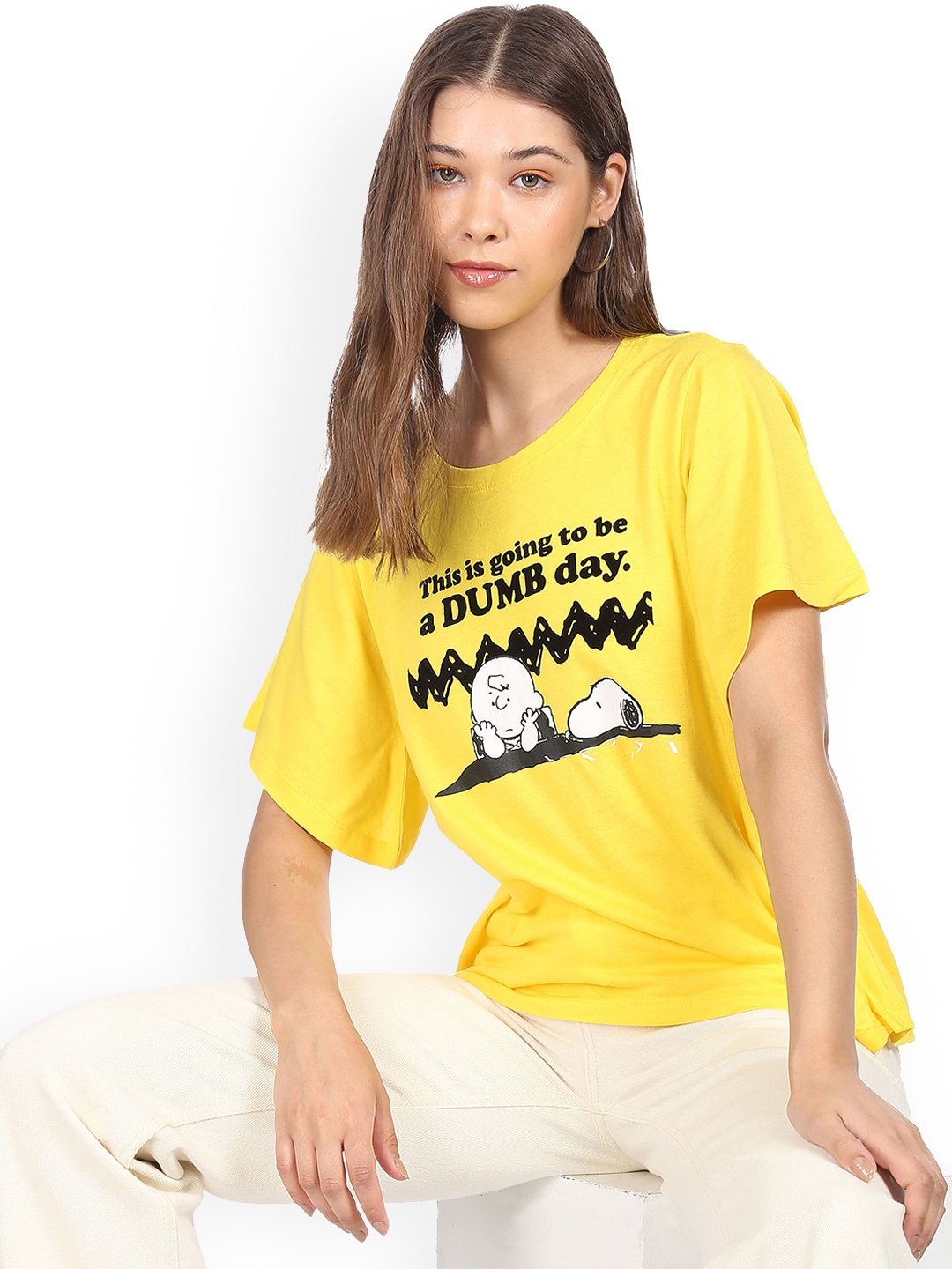 

Sugr Yellow Flutter Sleeve Graphic Print Top