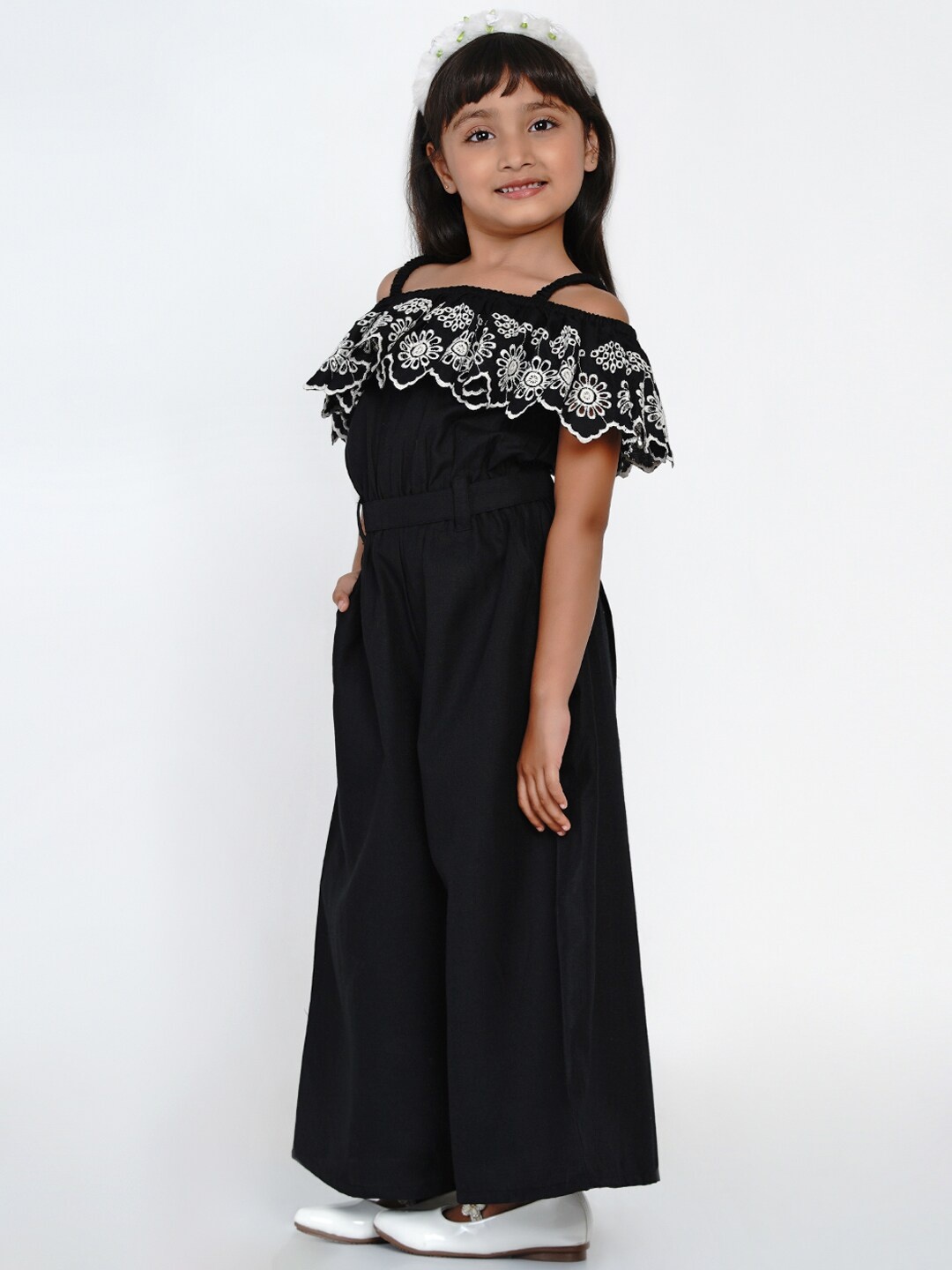 

Bitiya by Bhama Girls Black & White Solid Basic Jumpsuit