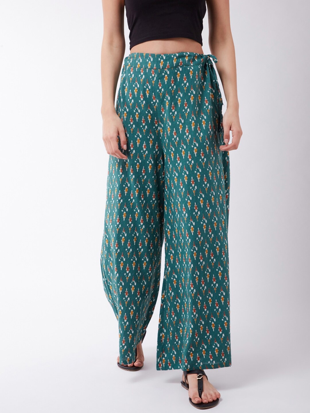 

InWeave Women Green & Yellow Kantha Ikkat Printed Flared Palazzos