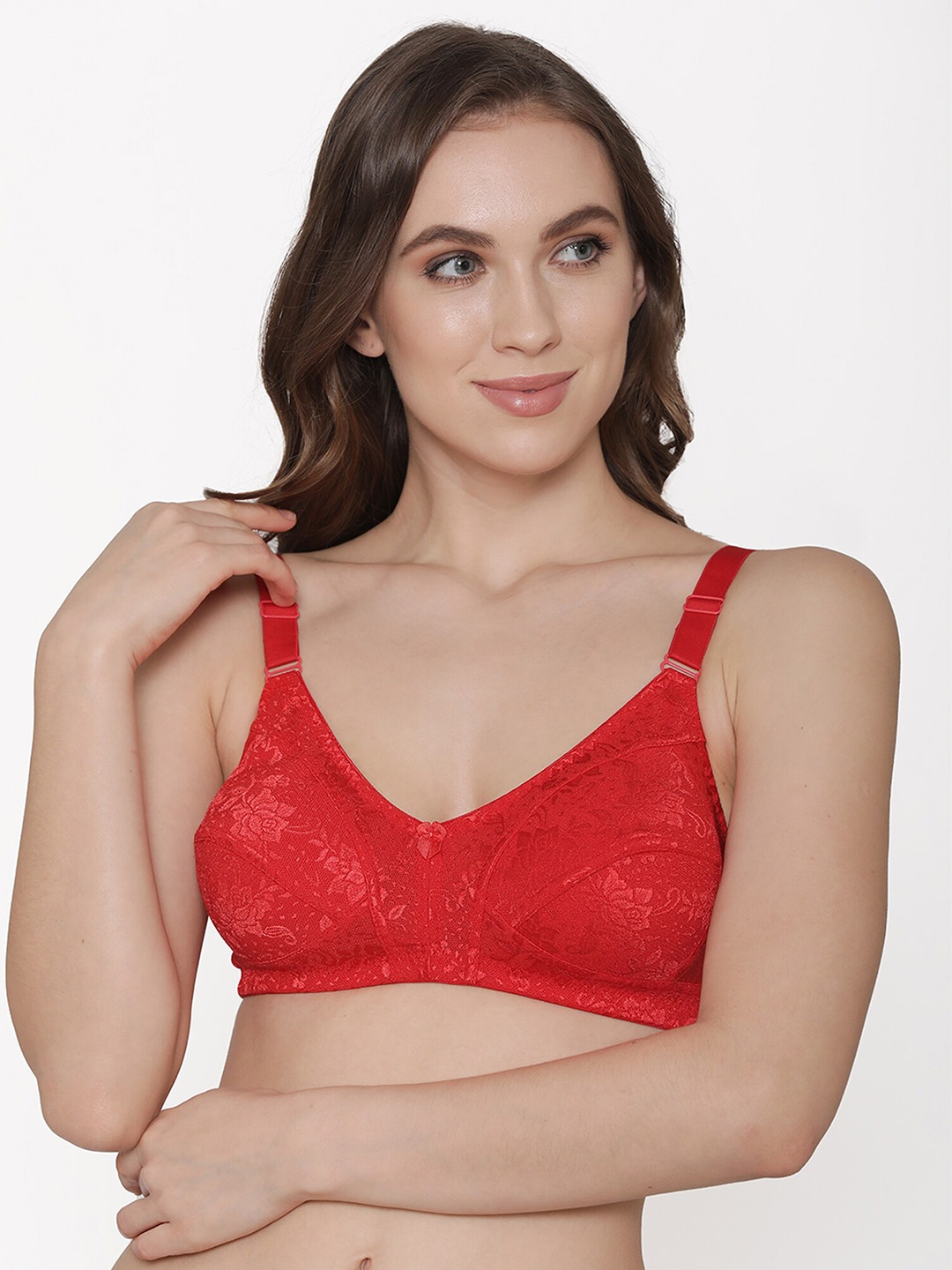 

Kalyani Women Red Solid