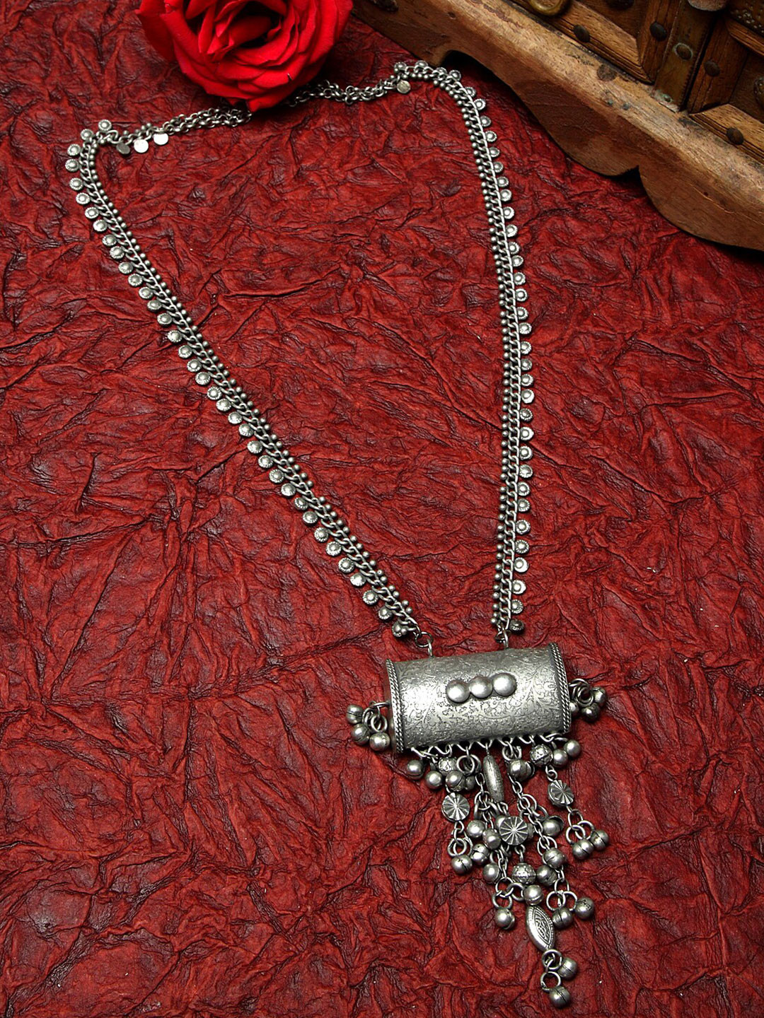 

Moedbuille Silver-Plated Handcrafted Tribal Necklace