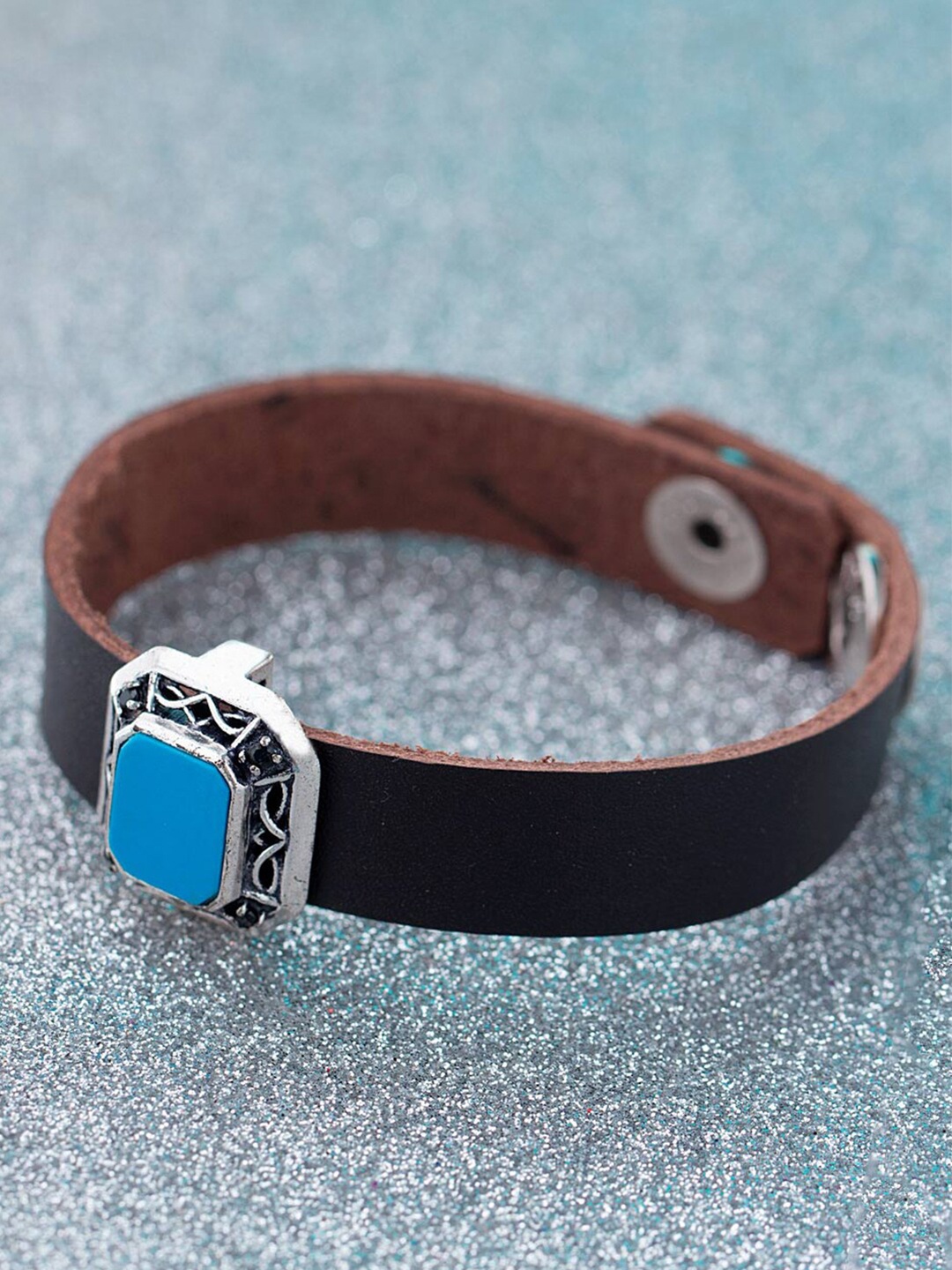 

Dare by Voylla Men Silver-Plated Turquoise Blue Leather Handcrafted Wraparound Bracelet