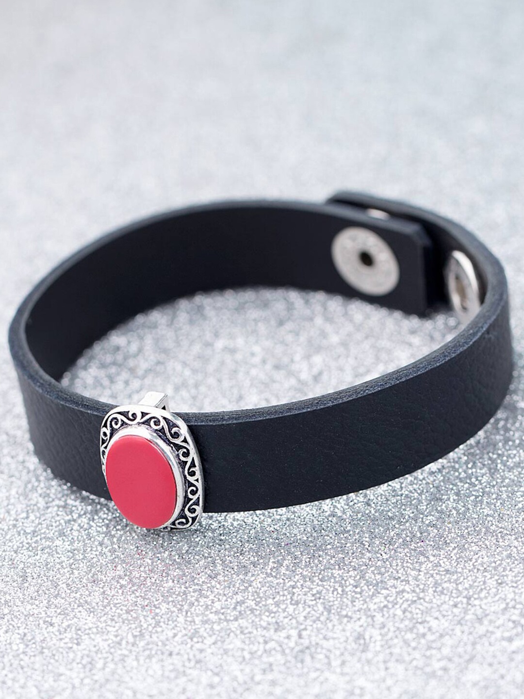 

Dare by Voylla Men Silver-Toned & Black Leather Silver-Plated Wraparound Bracelet