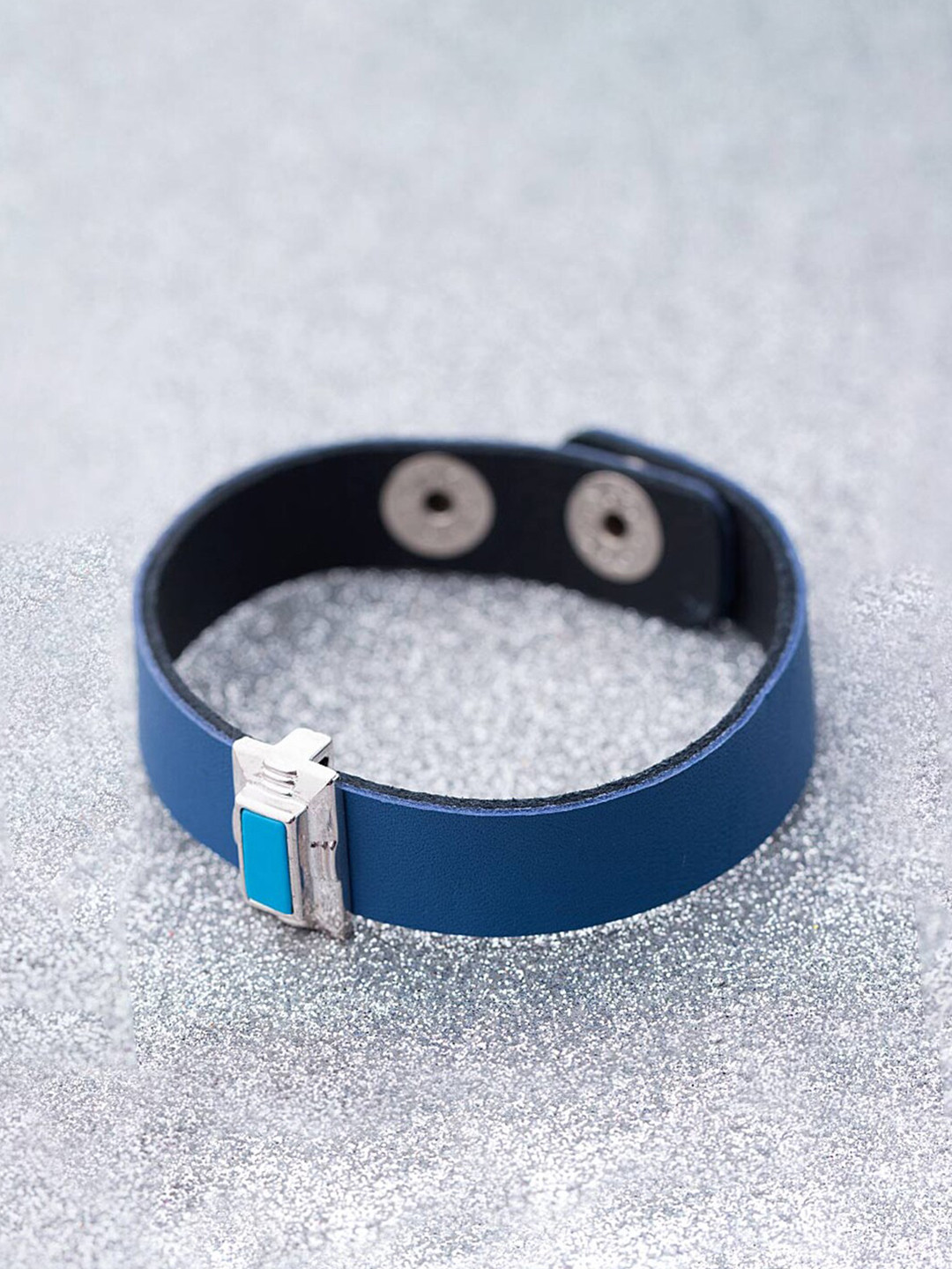 

Dare by Voylla Men Blue Leather Silver-Plated Wraparound Bracelet