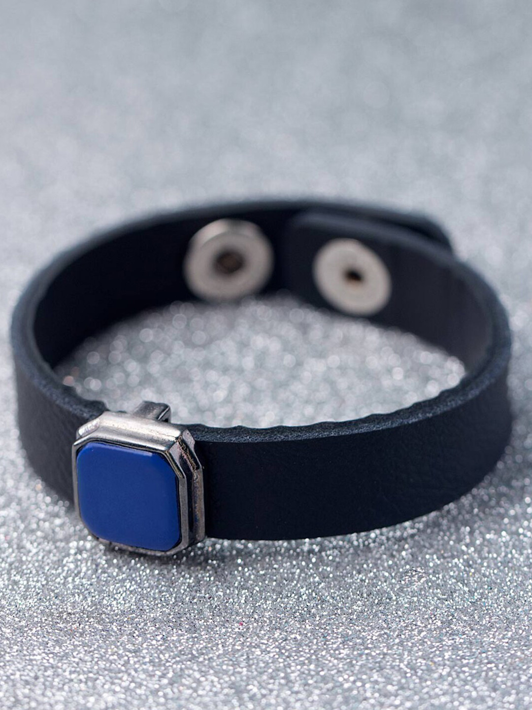 

Dare by Voylla Men Silver-Plated & Blue Leather Oxidised Wraparound Bracelet