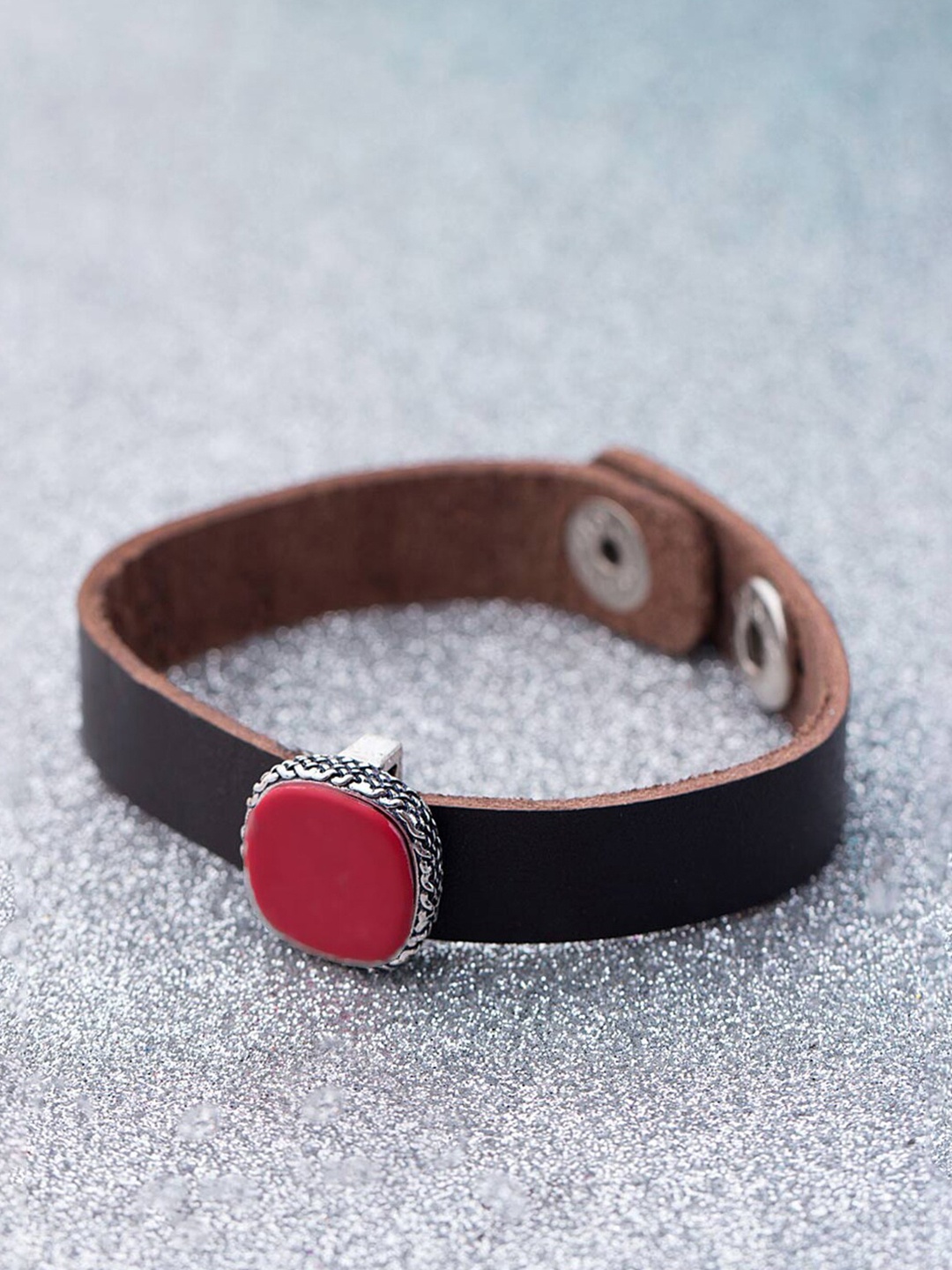 

Dare by Voylla Men Silver-Toned & Black Leather Silver-Plated Wraparound Bracelet