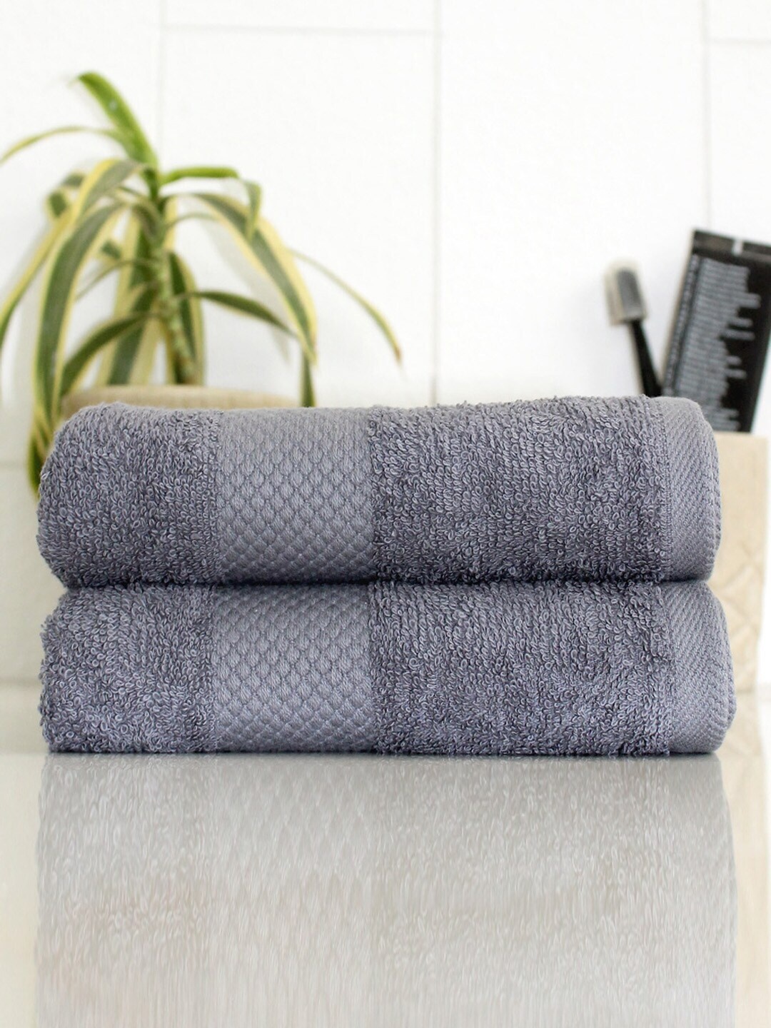 

AVI Living Set Of 2 Charcoal Grey Cotton Solid 500 GSM Hand Towels