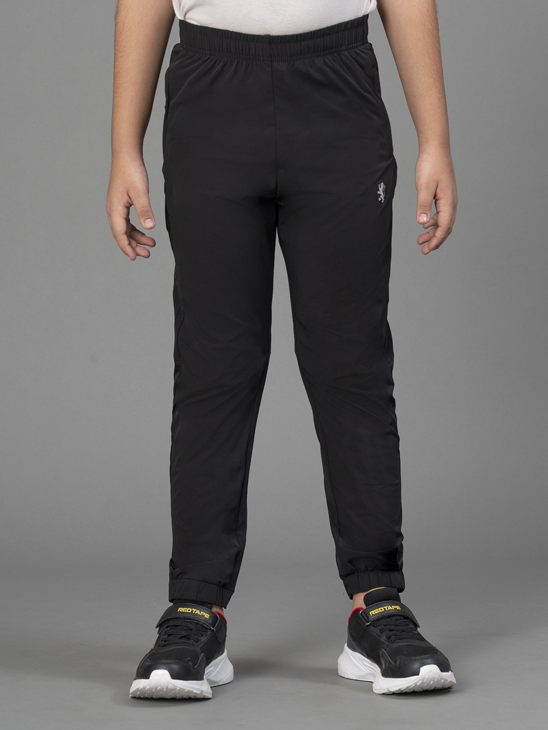 

Red Tape Boys Black Solid Joggers