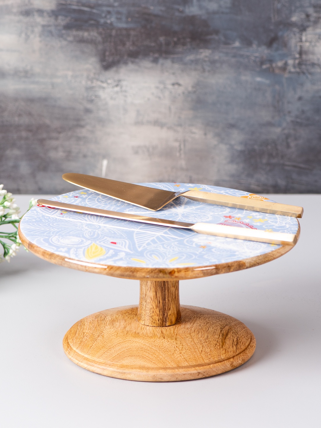 

nestroots Blue & Brown Ethnic Print Handcrafted Wooden Cake Stand with Server & Knife